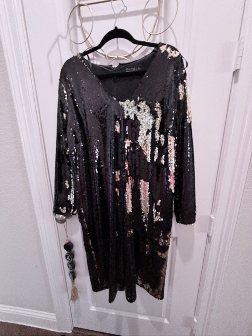 Eloquii Black Sequin V-Neck Sequin Dress